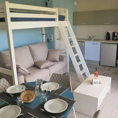 Apartament Sables D'or *